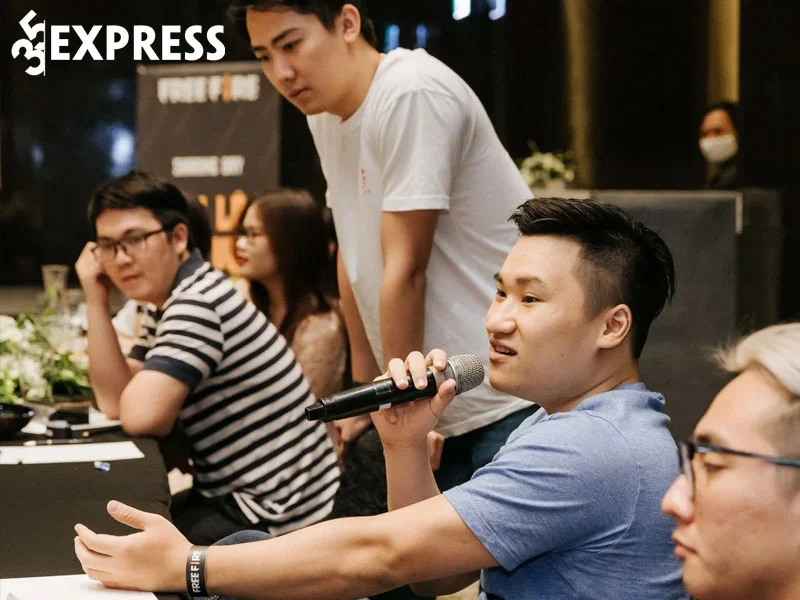 rikaki-gaming-bi-goi-la-hlv-bu-nhin-cua-hq-esports-2-35express