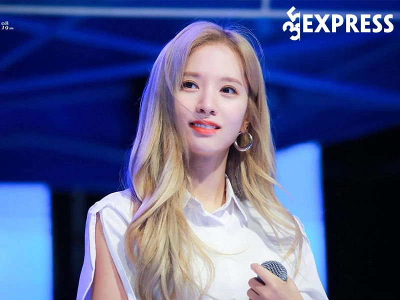 su-nghiep-cua-bona-thanh-vien-nhom-nhac-cosmic-girls-2-35express