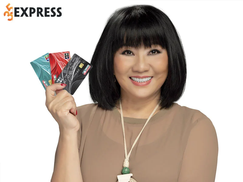 tom-tat-chi-tiet-tieu-su-ly-lich-ve-nu-ca-si-cam-van-35express
