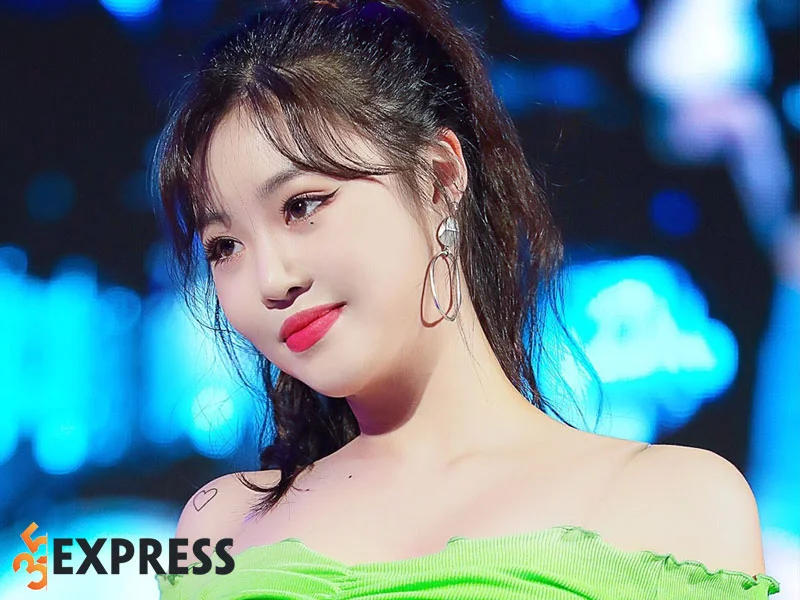 tom-tat-tieu-su-ly-lich-profile-ve-seo-soo-jin-35express