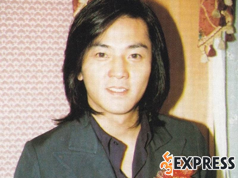 tom-tat-tieu-su-ly-lich-ve-trinh-y-kien-35express