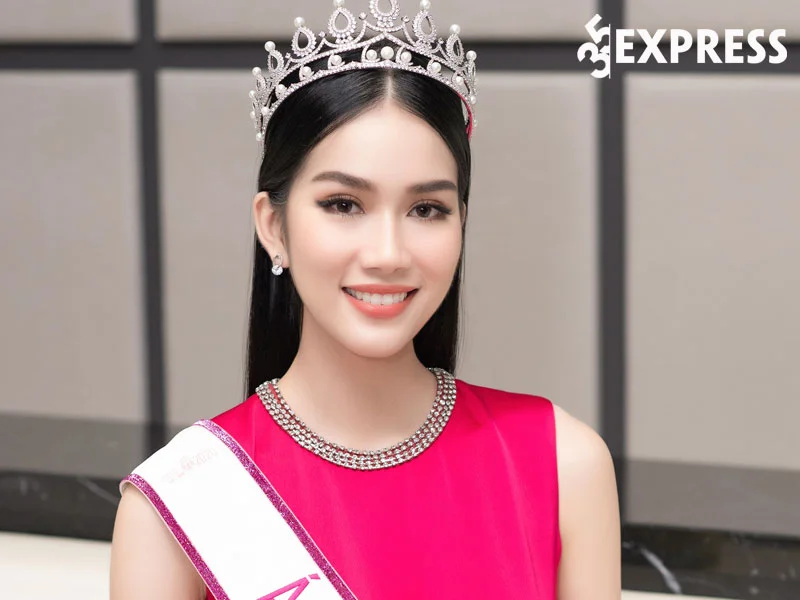 a-hau-phuong-anh-la-con-nha-nguoi-ta-co-ca-tai-lan-sac-1-35express