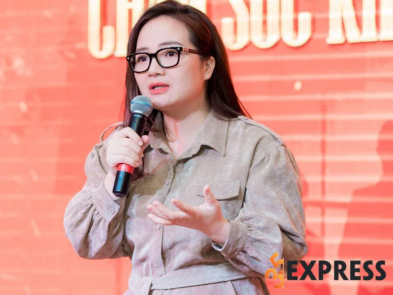 ba-chu-hoang-huong-no-suc-manh-nuoc-suc-mieng-than-duoc-care-medic-1-35express