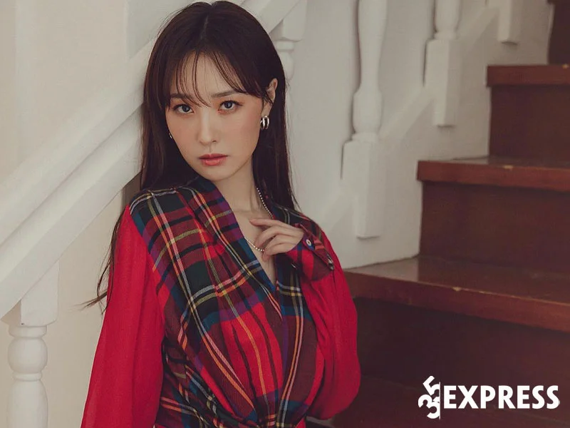 ca-si-bae-woo-hee-chat-vat-vi-su-nghiep-mai-khong-tien-trien-35express
