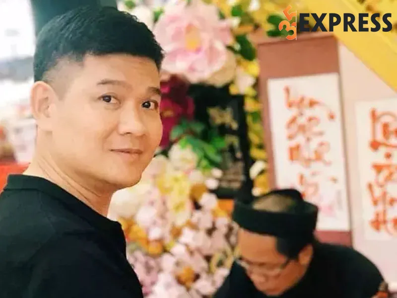 chong-sap-cuoi-cua-minh-hang-la-ai-1-35express