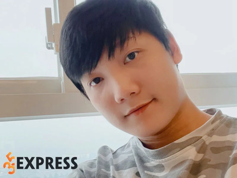 con-duong-su-nghiep-cua-streamer-invis-k-35express