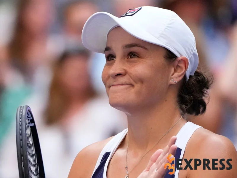 con-duong-su-nghiep-quanh-co-de-dat-duoc-ngoi-vi-cua-tay-vot-ashleigh-barty-35express