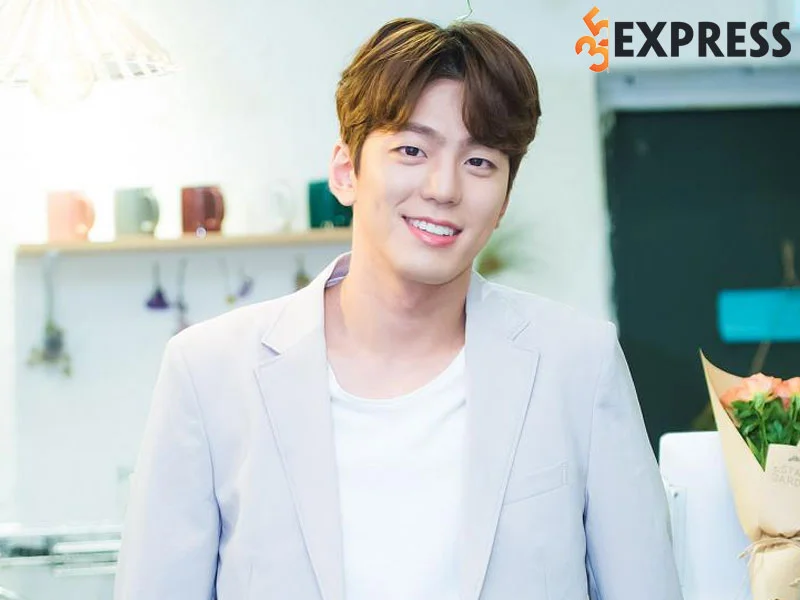 dien-vien-kim-min-kyu-la-ai-1-35express