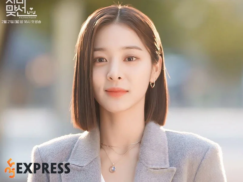 dien-vien-seol-in-ah-nhan-vai-jin-young-seo-trong-hen-ho-chon-cong-so-35express