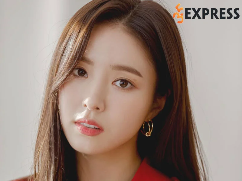 dien-vien-shin-se-kyung-la-ai-1-35express
