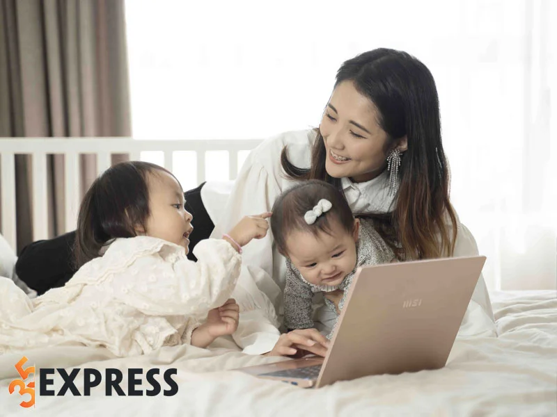 doi-tu-cua-fashionista-julia-doan-35express