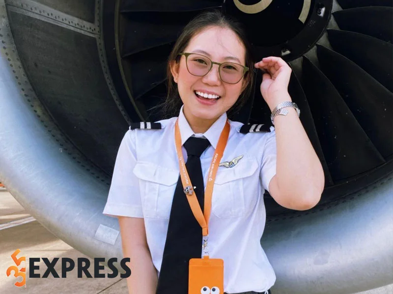hanh-trinh-dai-cham-den-uoc-mo-cua-nu-sinh-voi-hoc-phi-len-den-200000-usd-1-35express