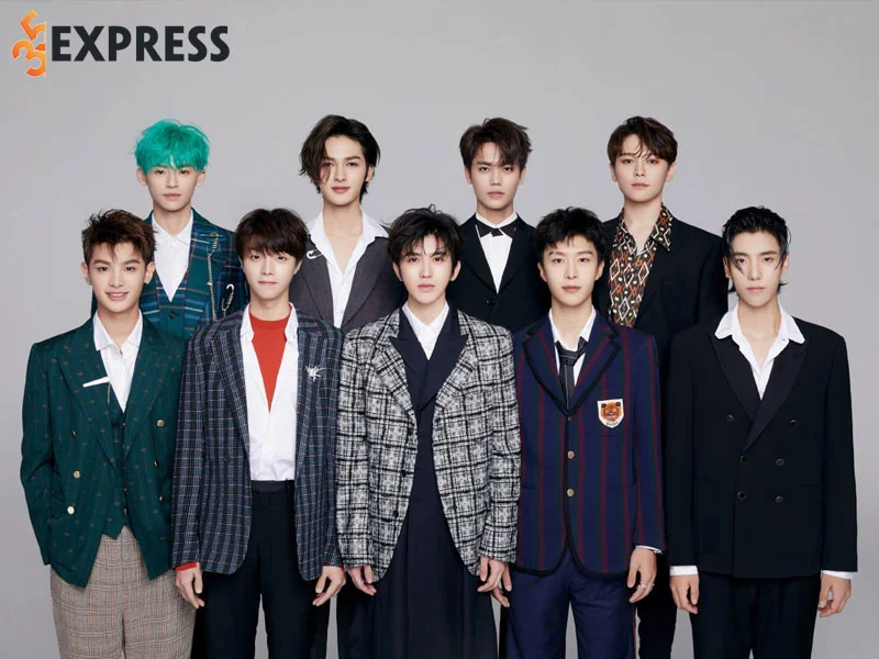 hanh-trinh-su-nghiep-cua-ca-si-vuong-lam-khai-35express