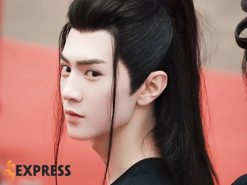 hanh-trinh-su-nghiep-cua-dien-vien-tran-triet-vien-1-35express