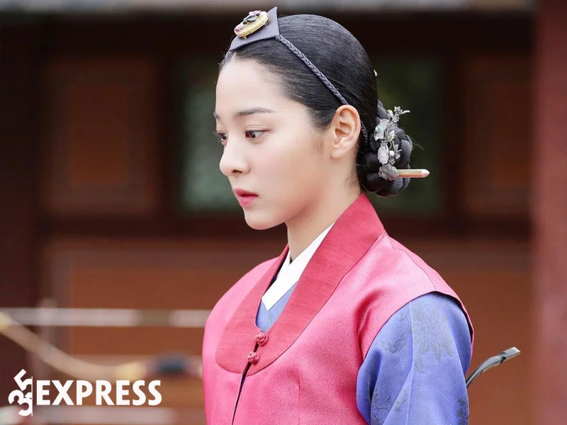 hanh-trinh-su-nghiep-dien-xuat-cua-dien-vien-seol-in-ah-35express