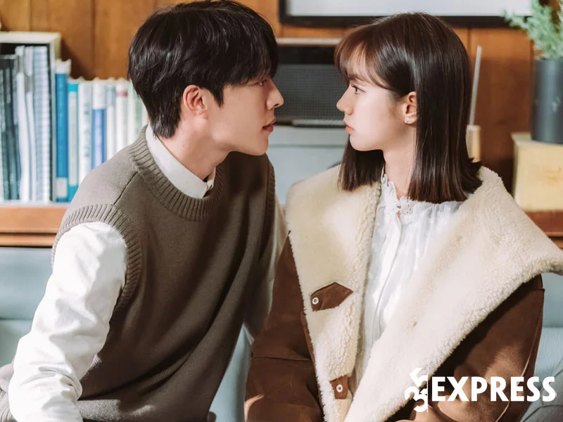 hanh-trinh-tim-lai-hao-quang-cua-lee-hye-ri-1-35express