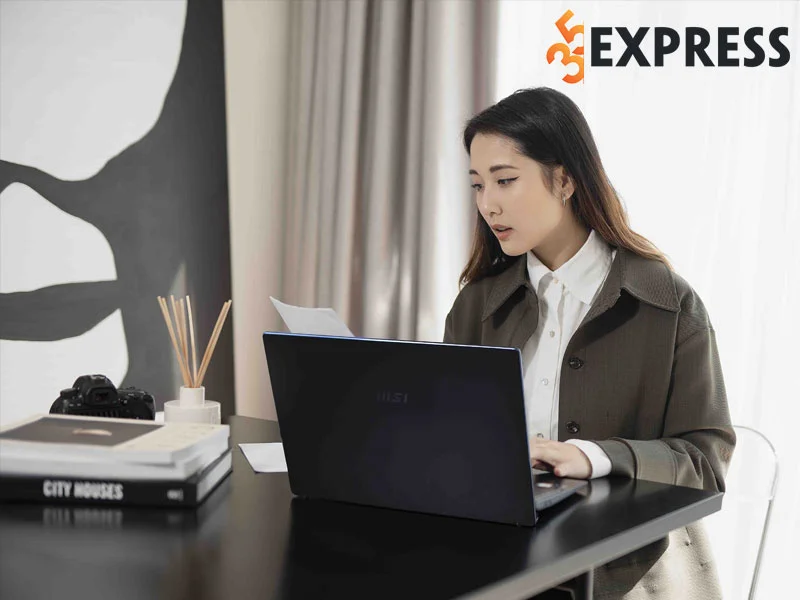 hanh-trinh-tro-thanh-nha-thiet-ke-julia-doan-2-35express