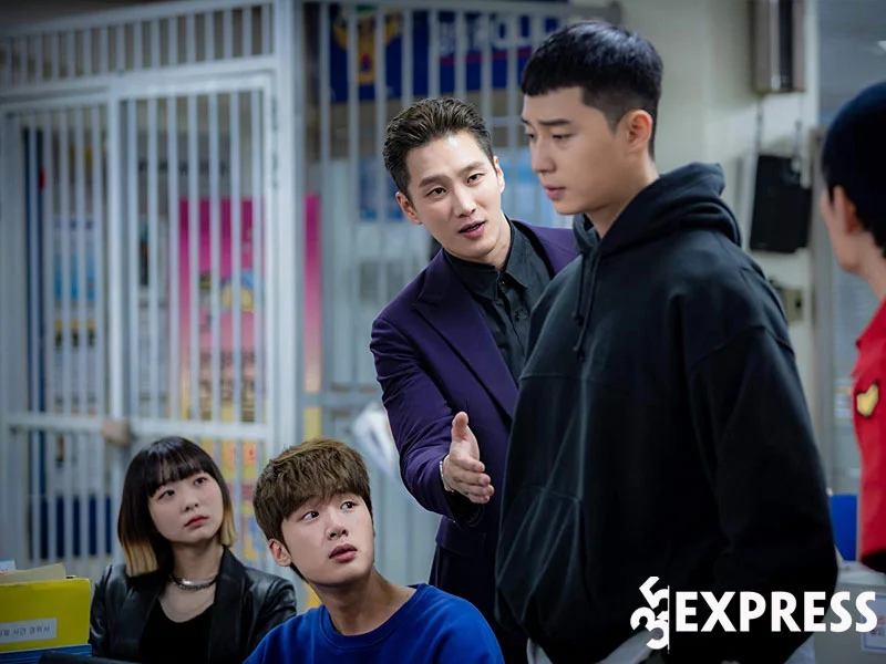 hanh-trinh-tu-vai-phu-mo-nhat-den-nam-chinh-dinh-dam-cua-ahn-bo-hyun-6-35express