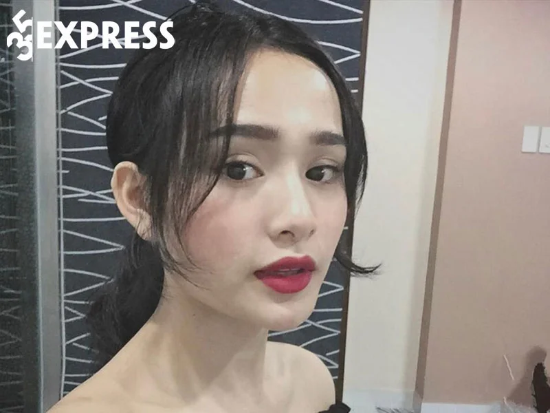 nhan-sac-hien-ho-qua-thoi-gian-tu-ngo-ngac-den-ngo-ngang-8-35express