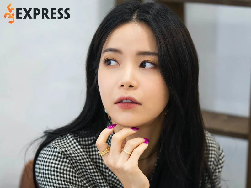 nhung-hinh-anh-xinh-dep-ngat-ngay-cua-solar-mamamoo-4-35express