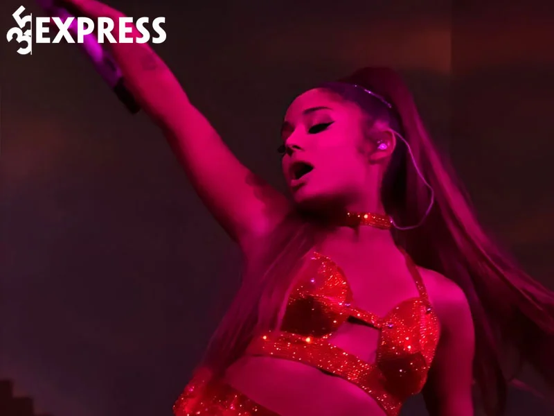 nu-ca-si-tre-ariana-grande-va-chuyen-luu-dien-vong-quanh-the-gioi-35express
