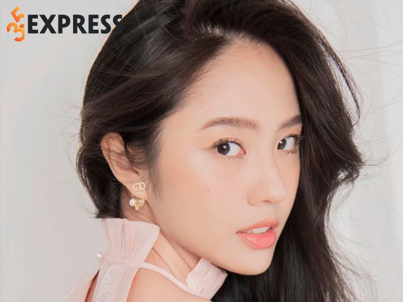 rima-thanh-vy-tham-gia-vao-dien-xuat-35express