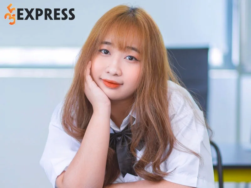 streamer-heavy-na-gay-me-la-ai-1-35express