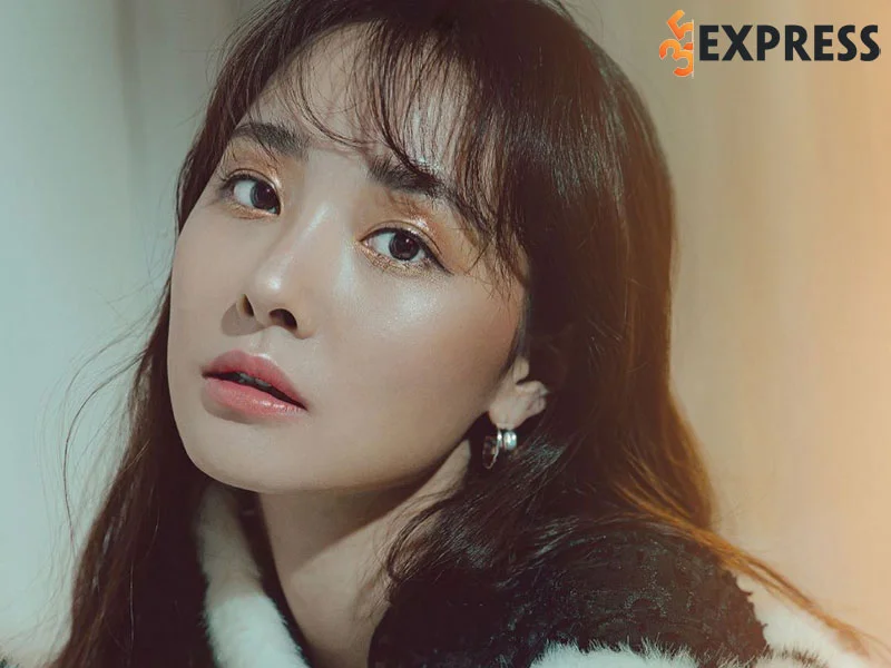 su-nghiep-ca-hat-cua-bae-woo-hee-35express