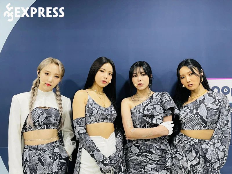 su-nghiep-ca-hat-day-gian-nan-cua-solar-mamamoo-1-35express