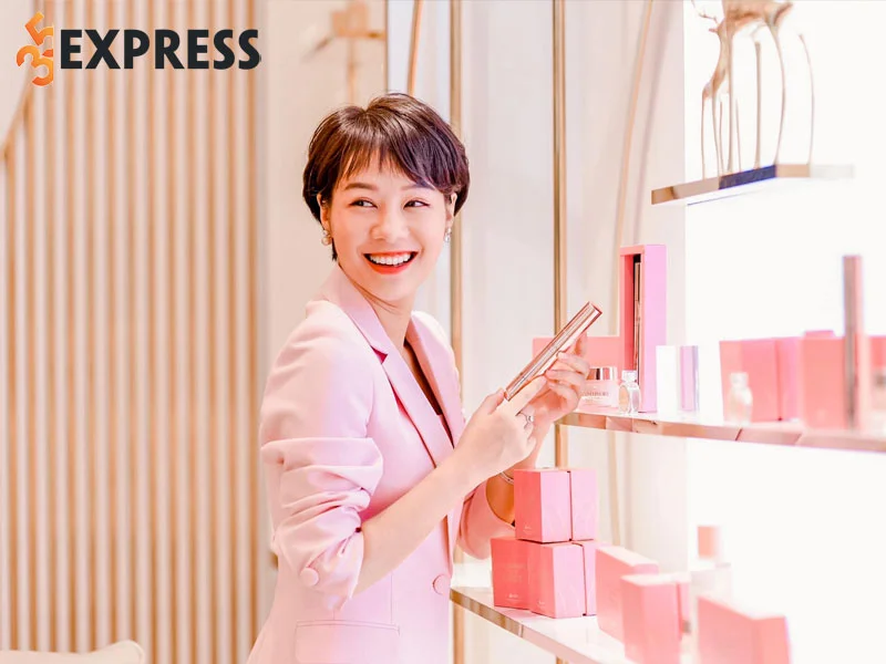 su-nghiep-cua-ceo-hoang-kim-ngoc-3-35express