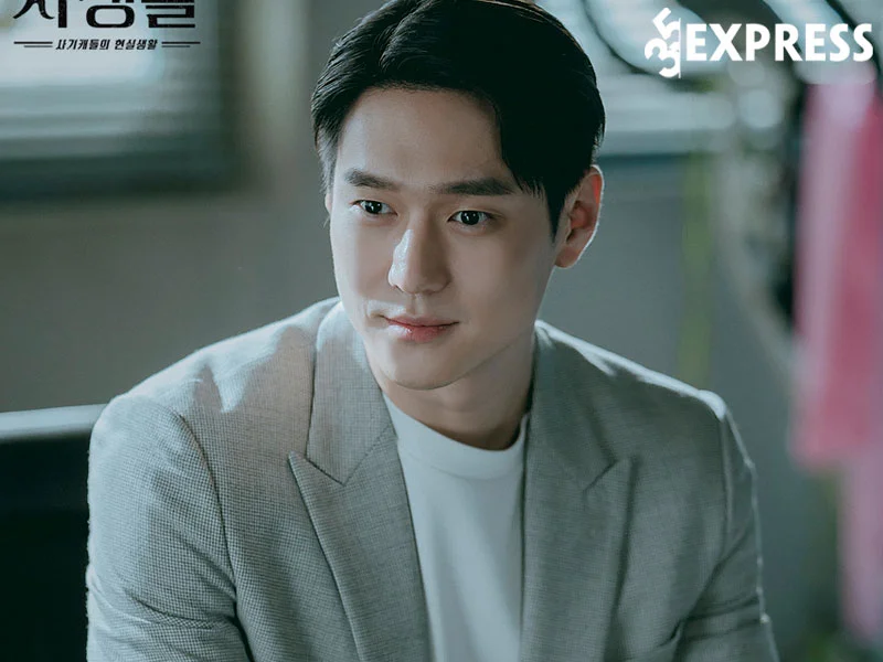 su-nghiep-cua-dien-vien-go-kyung-pyo-1-35express