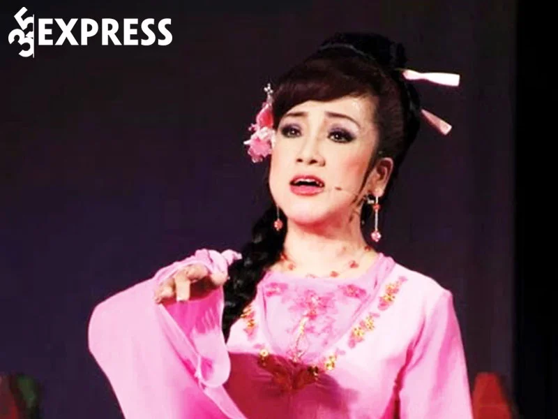 su-nghiep-cua-nghe-si-phuong-hong-thuy-2-35express