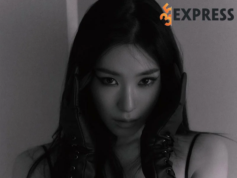 su-nghiep-cua-nu-ca-si-tiffany-young-2-35express