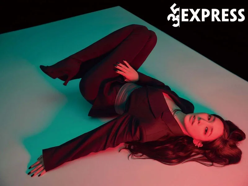 su-nghiep-cua-nu-ca-si-tiffany-young-3-35express