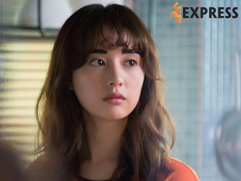 su-nghiep-dien-xuat-thang-hoa-cua-dien-vien-kim-ji-won-1-35express