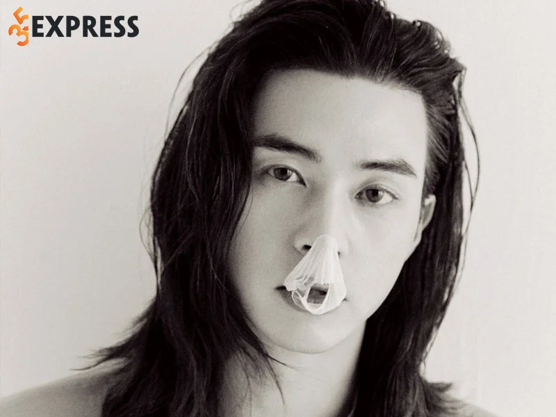 tom-tat-chi-tiet-tieu-su-ly-lich-ve-kim-ji-hoon-35express