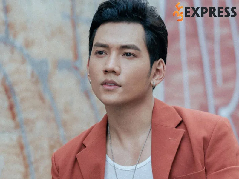 tom-tat-ly-lich-tieu-su-cua-dien-vien-ly-binh-35express