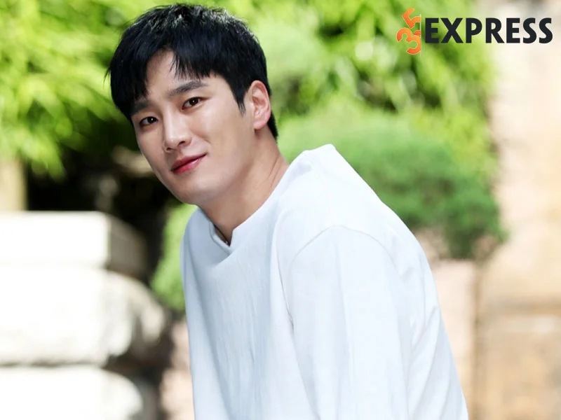 tom-tat-tieu-su-thong-tin-ly-lich-cua-dien-vien-ahn-bo-hyun-35express