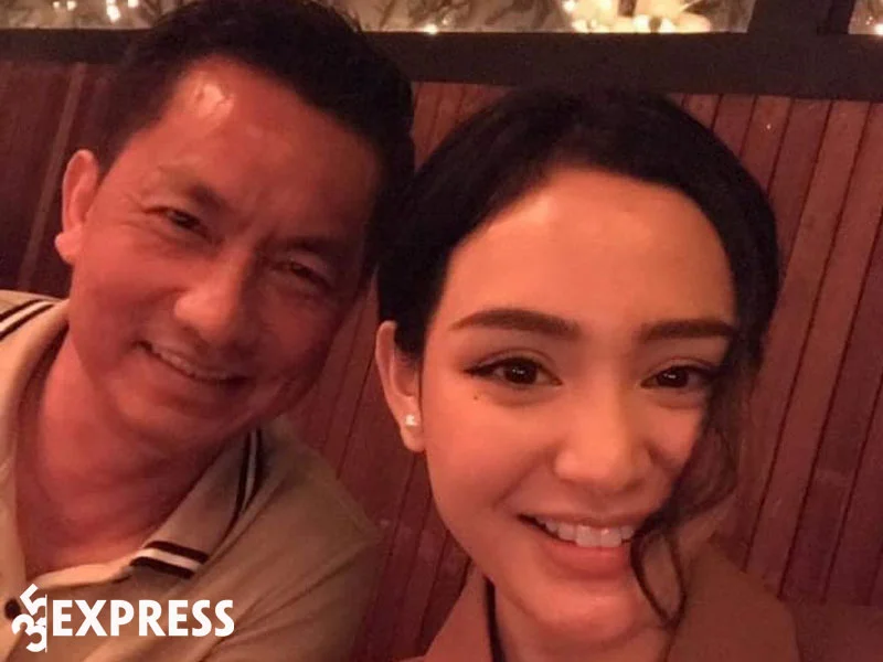 tong-hop-loat-anh-cua-hien-ho-cung-ceo-ho-nhan-xuat-hien-khap-mxh-12-35express