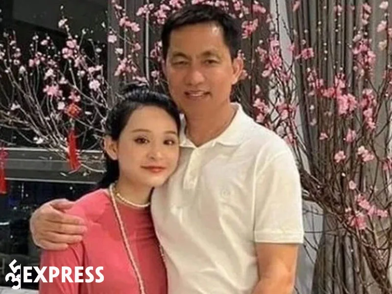 tong-hop-loat-anh-cua-hien-ho-cung-ceo-ho-nhan-xuat-hien-khap-mxh-7-35express