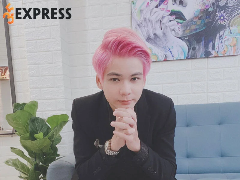 youtuber-vu-quoc-hai-bat-dau-tu-hai-ban-tay-trang-35express