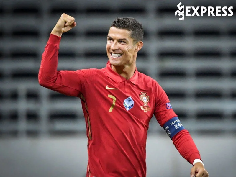 cau-thu-cristiano-ronaldo-la-ai-1-35express