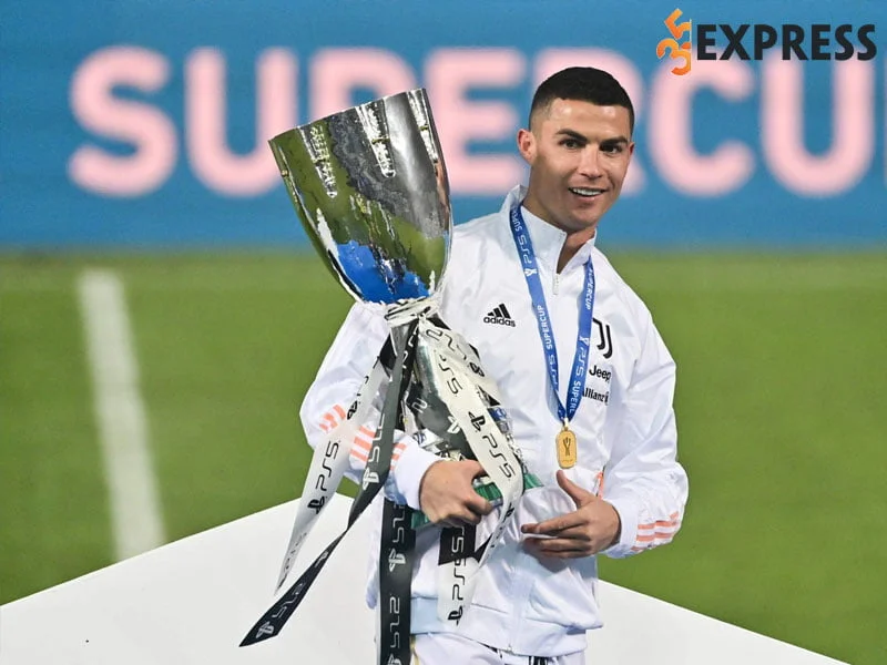 cristiano-ronaldo-dau-buon-vi-mat-con-1-35express