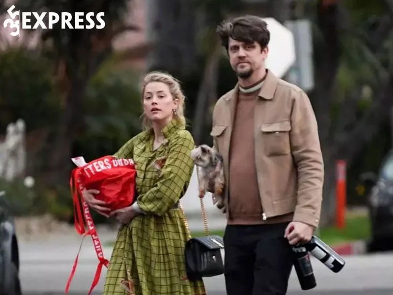 doi-tu-cua-dien-vien-amber-heard-35express