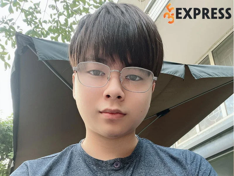em-trai-kha-banh-lam-dai-dien-da-cap-tien-so-bitcoindefi-35express