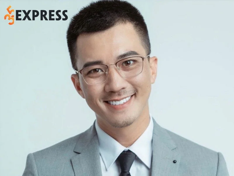 ha-viet-dung-chuyen-huong-sang-dien-xuat-35express