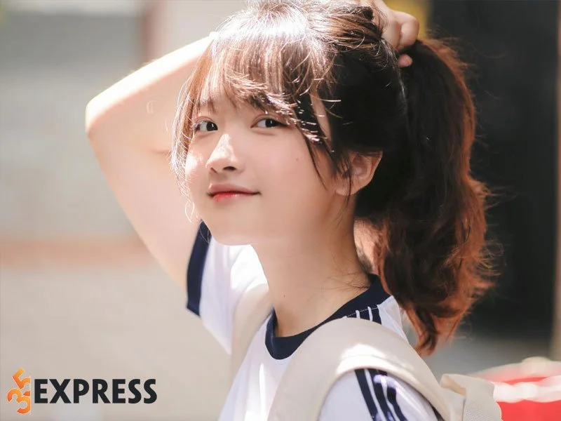 hot-girl-anh-duong-la-ai-1-35express