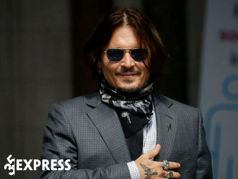johnny-deep-vuc-day-sau-khoang-thoi-gian-bi-to-bao-hanh-35express