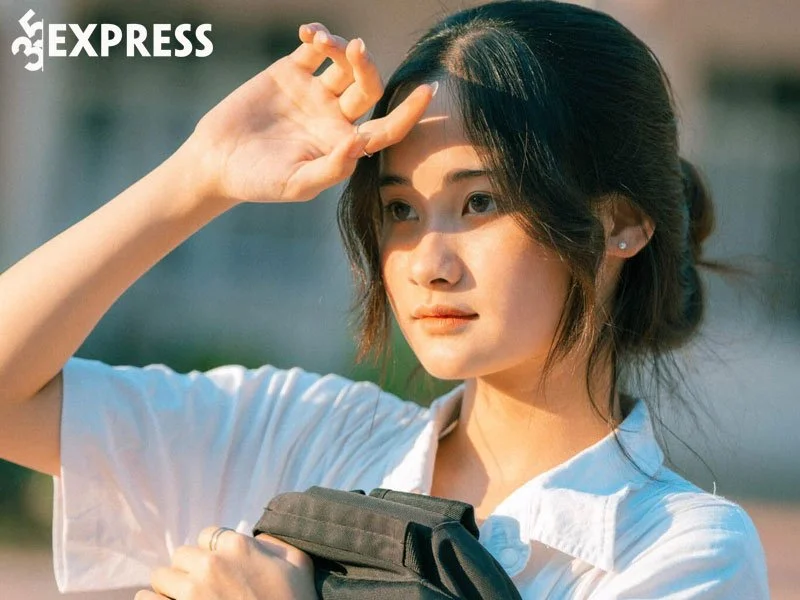 nhung-hinh-anh-xinh-dep-cua-co-nang-gen-z-vanh-cover-1-35express