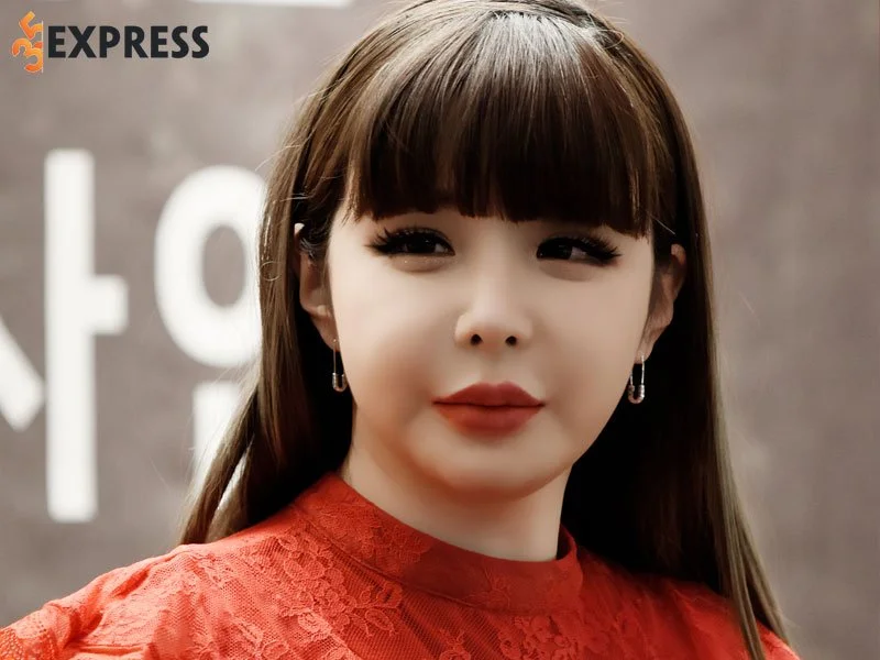 park-bom-so-huu-giong-ca-hiem-gap-35express